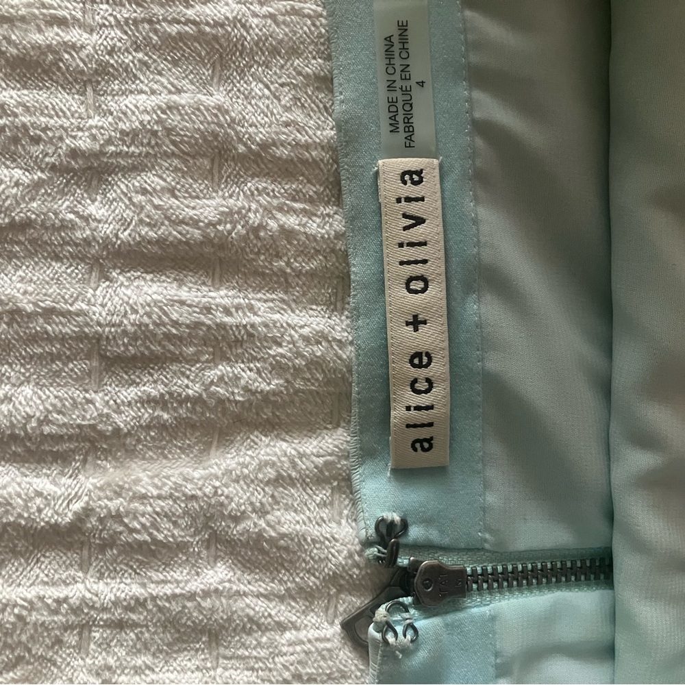 ALICE + OLIVIA Lilia Vegan Leather Crossover Skirt 4 Powder Blue Mint Green - Picture 7 of 7